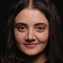Fidan Behbudova als Aygün