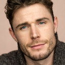 Callum Kerr als Finn Robinson