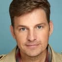 Tim Martin Gleason als Mack