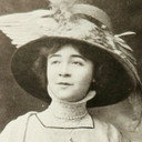 Juliette Clarens als Gisèle