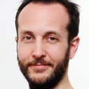 Julien Ratel als 