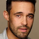 Tim Cullingworth-Hudson als Officer Fabian