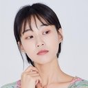 Ha Yoon-kyung als Yoon-kyung