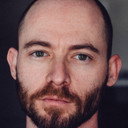 Corey Rieger als Priest