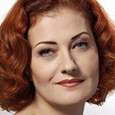 Candan Erçetin als Aylin