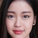 พรสรวง รวยรื่น als Ju