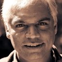 Prakash Belawadi als Dr. Sahani