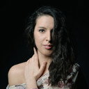 Messaoudi Emina als Ramóna