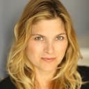 Alicia Davis Johnson als Isabelle