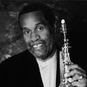 Bennie Maupin als Self