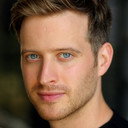 Nicholas Ralph als Young C.S. Lewis