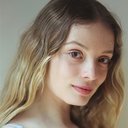 Lisa Delamar als Cassie