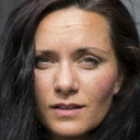 Magdalena From Delis als Lisa Rostorp