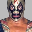 Aarón Rodríguez Arellano als Mil Mascaras