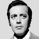 Ricardo Merino als Javier