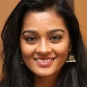 Gayathrie Shankar als 