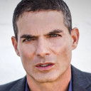 Eric Brenner als Julie Harris's Date (uncredited)