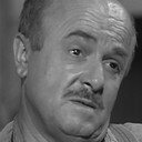 Ted Jacques als Maxton