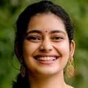 Vyshnavi Raj als Praveena