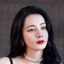 迪丽热巴 als Fu Qu