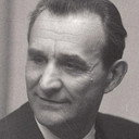 Rostislav Merkulov als Conductor (uncredited)
