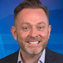 Mike Goldman als Orca World Announcer