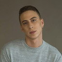 Tom Baum als Elazar
