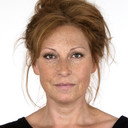 Anna Mannheimer als Neighbour