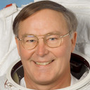 Jerry L. Ross als Self - Mission Specialist, STS-88
