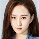 Cheng Jinming als Bai Ge