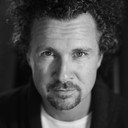 Dimitry Ljasuk als Presenter