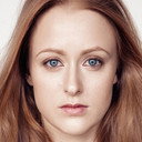 Emelie Wallberg als Eida