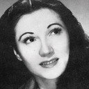 Rosalia Maggio als Scared Woman