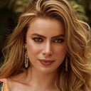 Rayanne Morais als Joana
