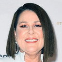 Julia Morris als Self - Host
