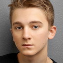 Jack Irvine als Tom Miller