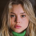Lea Zoë Voss als Saschi