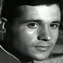 Manuel Manzaneque als Rudolph Weissman