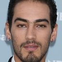 Michel Duval als Lyllo