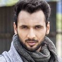 Punit Pathak als Vinod