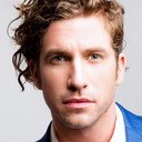 Jonas Tomalty als John McGale