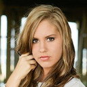 Bailey Spry als Amber Jones