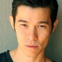 Jason Tobin als Lee Wong