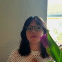 Edith Tribe als Ashley Cotton