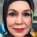 Ku Faridah als Malik's Mother