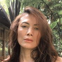 Ony Seroja-Hafiedz als Bu Rahma