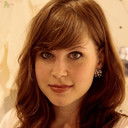 Carolinie Figueiredo als Beatriz