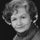Ester Pajusoo als Keiser's Mother