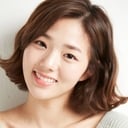 Chae Soo-bin als Yoo-joo