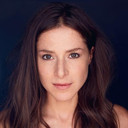 Chloe Sirene als Honor Elizabeth Wainio